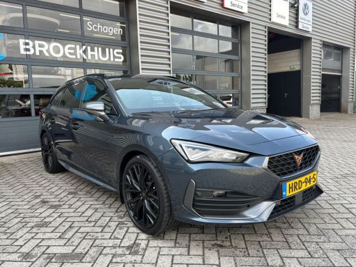 CUPRA Leon Sportstourer 1.4 245 pk e-Hybrid VZ Performance | Achteruitrijcamera | Apple Carplay/Android Auto|telefooninte... ActivLease financial lease