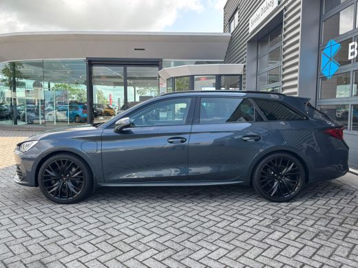 CUPRA Leon Sportstourer 1.4 245 pk e-Hybrid VZ Performance | Achteruitrijcamera | Apple Carplay/Android Auto|telefooninte... ActivLease financial lease