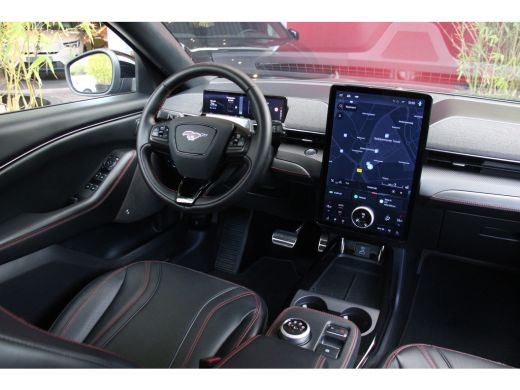 Ford Mustang Mach-E Mach-E Extended First Edition AWD 98 kWh | 12% bijtelling | BTW auto | Pano | B&O | Adapt. Cruise... ActivLease financial lease