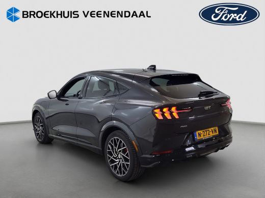 Ford Mustang Mach-E Mach-E GT Extended AWD 98 kWh 487pk | BTW | Adap. Cruise | Apple Carplay ActivLease financial lease
