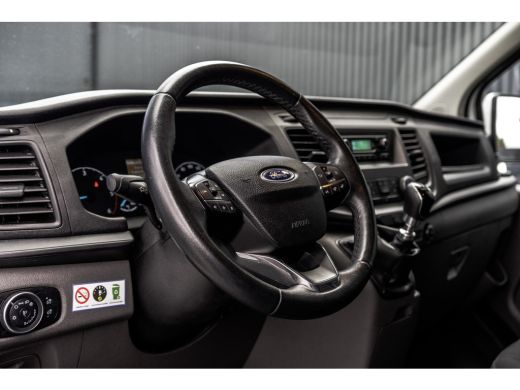 Ford Transit Custom **2.0 TDCI 131PK L2H1 | 6-Zits | Cruise | Airco | PDC | Euro 6** ActivLease financial lease