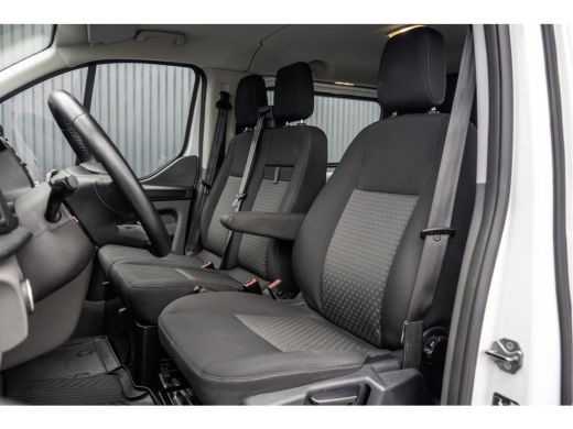 Ford Transit Custom **2.0 TDCI 131PK L2H1 | 6-Zits | Cruise | Airco | PDC | Euro 6** ActivLease financial lease