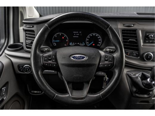 Ford Transit Custom **2.0 TDCI 131PK L2H1 | 6-Zits | Cruise | Airco | PDC | Euro 6** ActivLease financial lease
