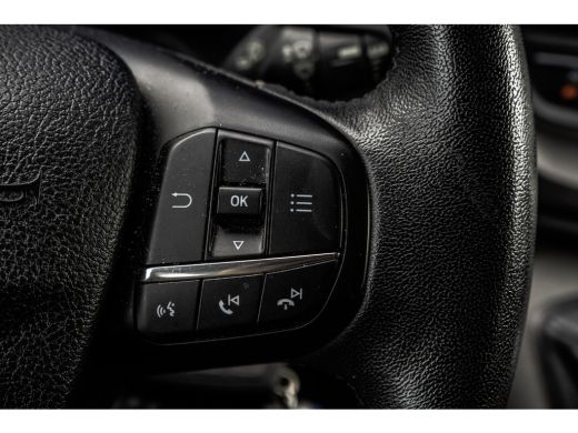 Ford Transit Custom **2.0 TDCI 131PK L2H1 | 6-Zits | Cruise | Airco | PDC | Euro 6** ActivLease financial lease