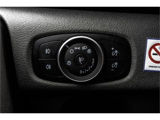 Ford Transit Custom **2.0 TDCI 131PK L2H1 | 6-Zits | Cruise | Airco | PDC | Euro 6** ActivLease financial lease