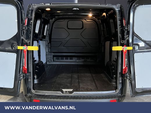 Ford Transit Custom 2.0 TDCI L1H1 Euro6 Airco | Camera | Navigatie | LED | Cruisecontrol | Leder Parkeersensoren, Sto... ActivLease financial lease