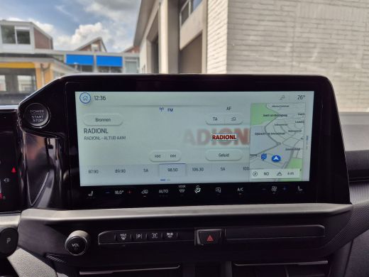 Ford Transit Custom 320 2.0 TDCI L2H1 Limited Dubbele cabine 136pk | Voorruitverw. | Navi | Carplay | Camera | Trekha... ActivLease financial lease