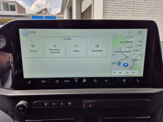 Ford Transit Custom 320 2.0 TDCI L2H1 Limited Dubbele cabine 136pk | Voorruitverw. | Navi | Carplay | Camera | Trekha... ActivLease financial lease