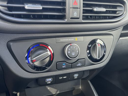 Hyundai i10 1.0 67pk Comfort | LED | Airco | Carplay | Navigatie | Bluetooth | Cruisecontrol | 1e Eigenaar ActivLease financial lease