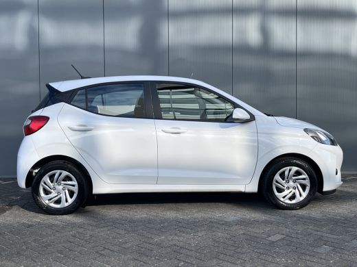 Hyundai i10 1.0 67pk Comfort | LED | Airco | Carplay | Navigatie | Bluetooth | Cruisecontrol | 1e Eigenaar ActivLease financial lease