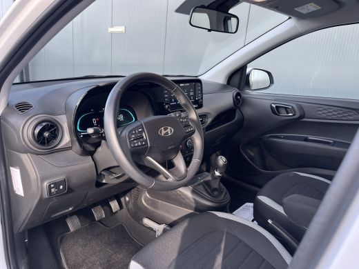 Hyundai i10 1.0 67pk Comfort Smart | LED | Airco | Carplay | Camera | Navigatie | Bluetooth | Cruisecontrol |... ActivLease financial lease
