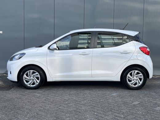Hyundai i10 1.0 67pk Comfort Smart | LED | Airco | Carplay | Camera | Navigatie | Bluetooth | Cruisecontrol |... ActivLease financial lease