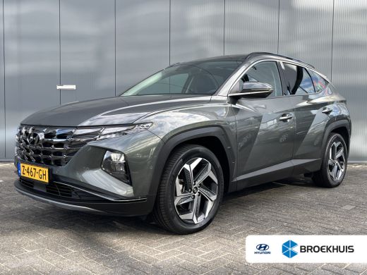 Hyundai Tucson 1.6 T-GDI 265pk PHEV Premium Sky 4WD | Leder | Carplay | Climate | Keyless | Navigatie | Elek. Kl... Hyundai Tucson 1.6 T-GDI 265pk PHEV Premium Sky 4WD | Leder | Carplay | Climate | Keyless | Navigatie | Elek. Kl...