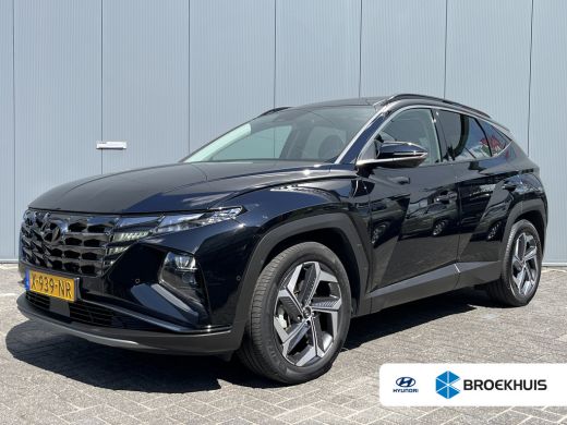 Hyundai Tucson 1.6 T-GDI 265pk PHEV Premium Sky 4WD | Leder | Carplay | Climate | Keyless | Navigatie | Elek. Kl... Hyundai Tucson 1.6 T-GDI 265pk PHEV Premium Sky 4WD | Leder | Carplay | Climate | Keyless | Navigatie | Elek. Kl...