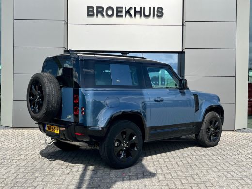Land Rover Defender 3.0 D200 90 X-Dynamic SE | Black Pack | Afn trekhaak | Cold Climate | 20" | Stoelkoeling | Premiu... ActivLease financial lease