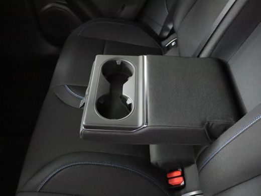 Lynk & Co 01 1.5 | Stoel + Stuurwielverwarming | Zwarte hemelbekleding | Adaptieve cruise control | BLIS | Pan... ActivLease financial lease
