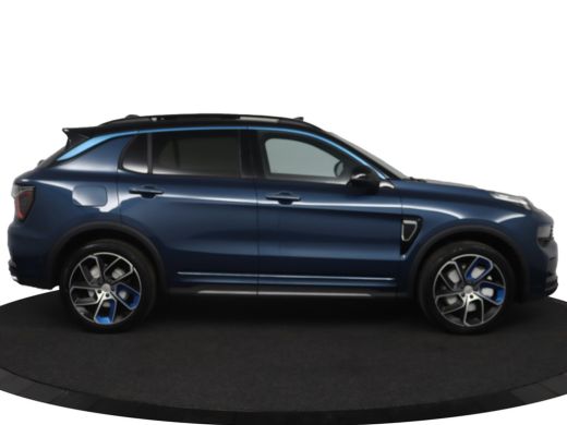 Lynk & Co 01 1.5 | Stoel + Stuurwielverwarming | Zwarte hemelbekleding | Adaptieve cruise control | BLIS | Pan... ActivLease financial lease