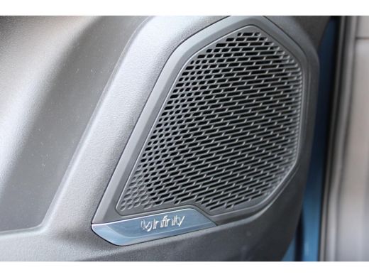 Lynk & Co 01 1.5 | Stoel + Stuurwielverwarming | Zwarte hemelbekleding | Adaptieve cruise control | BLIS | Pan... ActivLease financial lease