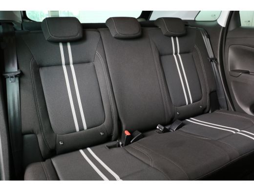 Opel Crossland 1.2 Turbo 110PK Level 3 | Navi | Clima | Cruise | Panoramadak | Camera | Parkeersensoren V+A | Do... ActivLease financial lease
