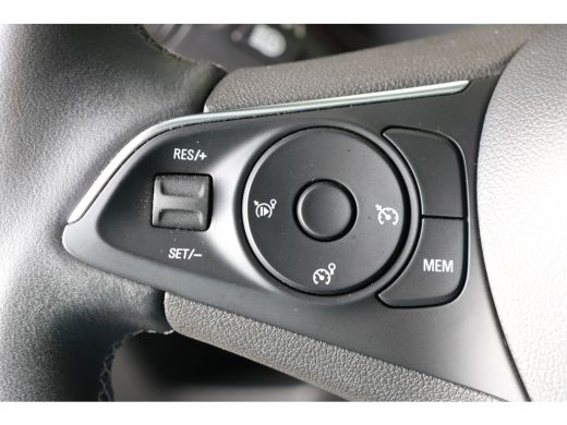 Opel Crossland 1.2 Turbo 110PK Level 3 | Navi | Clima | Cruise | Panoramadak | Camera | Parkeersensoren V+A | Do... ActivLease financial lease