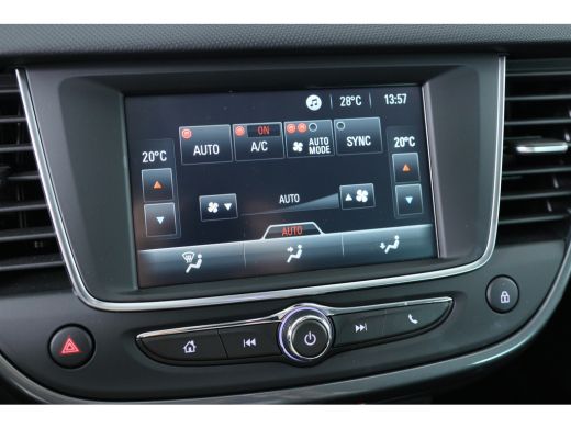 Opel Crossland 1.2 Turbo Elegance | LED | Navi By App | Clima | Winter Pakket | Camera | DAB | Cruise Control | ... ActivLease financial lease