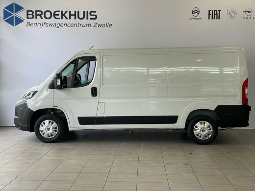 Opel Movano 2.2D 120 S&S L2H1 3.0t | Camera | Parkeersensoren | Trekhaak | | 2 zitplaatsen rechtsvoor | Achte... ActivLease financial lease