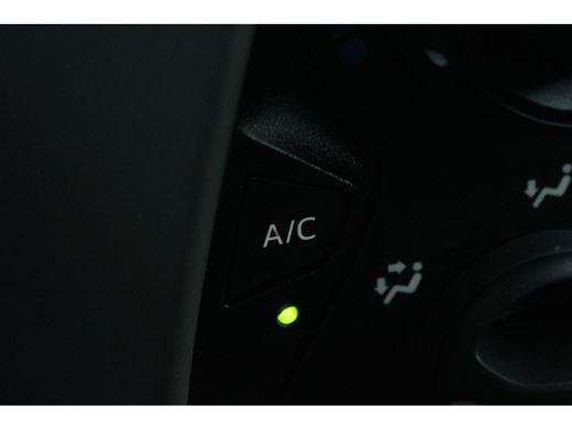 Peugeot 108 1.0 e-VTi Active | Bluetooth | Airco | Privacy Glass | Elec. pakket | Mistlampen | Bluetooth | Ai... ActivLease financial lease