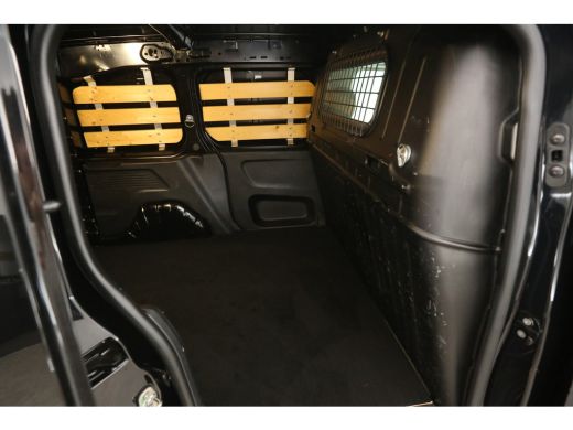 Peugeot Partner 1.6 BlueHDI L1H1 Airco Carplay Cruise Trekhaak Navi Parkeersensoren Elektrpakket ActivLease financial lease