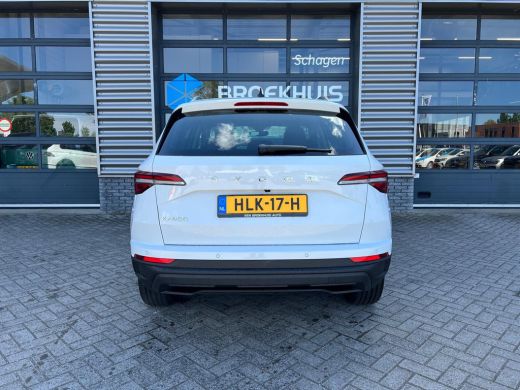 Skoda Karoq 1.5 TSI 150 pk ACT Business Edition 7-DSG | Panoramadak | Achteruitrijcamera | Apple carplay | ActivLease financial lease