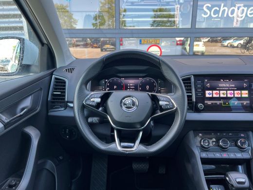 Skoda Karoq 1.5 TSI 150 pk ACT Business Edition 7-DSG | Panoramadak | Achteruitrijcamera | Apple carplay | ActivLease financial lease