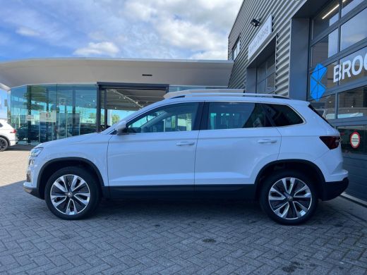Skoda Karoq 1.5 TSI 150 pk ACT Business Edition 7-DSG | Panoramadak | Achteruitrijcamera | Apple carplay | ActivLease financial lease