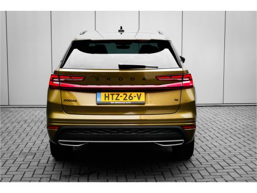 Skoda Kodiaq 1.5 TSI PHEV Sportline Business | 20"inch LMV | Demo | Trekhaak ActivLease financial lease