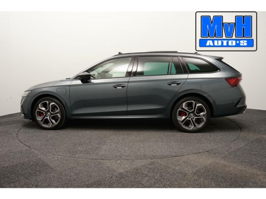 Skoda Octavia Combi 1.4 TSI RS iV PHEV Business 245PK|RS SEATS|PANO ActivLease financial lease