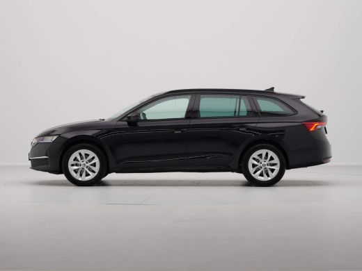 Skoda Octavia Combi 1.5 TSI 115pk Business Edition Plus Navigatie Camera Clima Cruise 198 ActivLease financial lease