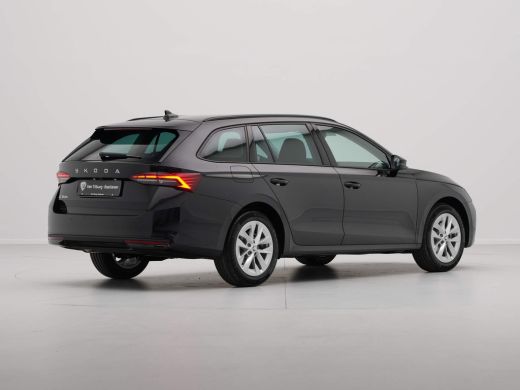 Skoda Octavia Combi 1.5 TSI 115pk Business Edition Plus Navigatie Camera Clima Cruise 198 ActivLease financial lease
