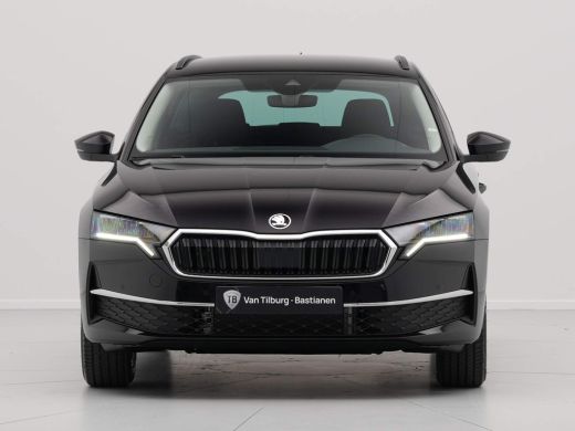 Skoda Octavia Combi 1.5 TSI 115pk Business Edition Plus Navigatie Camera Clima Cruise 198 ActivLease financial lease