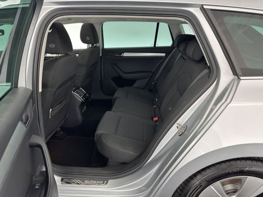 Skoda Superb Combi 1.6 TDI Clever Edition Aut. *PANO | XENON | MEMORY-PACK | NAVI-FULLMAP | COMFORT-SEATS | EC... ActivLease financial lease