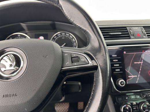 Skoda Superb Combi 1.6 TDI Clever Edition Aut. *PANO | XENON | MEMORY-PACK | NAVI-FULLMAP | COMFORT-SEATS | EC... ActivLease financial lease