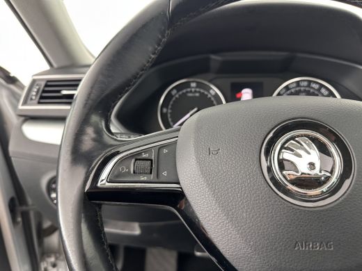Skoda Superb Combi 1.6 TDI Clever Edition Aut. *PANO | XENON | MEMORY-PACK | NAVI-FULLMAP | COMFORT-SEATS | EC... ActivLease financial lease