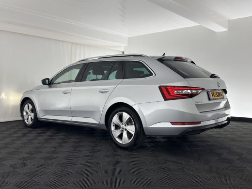 Skoda Superb Combi 1.6 TDI Clever Edition Aut. *PANO | XENON | MEMORY-PACK | NAVI-FULLMAP | COMFORT-SEATS | EC... ActivLease financial lease