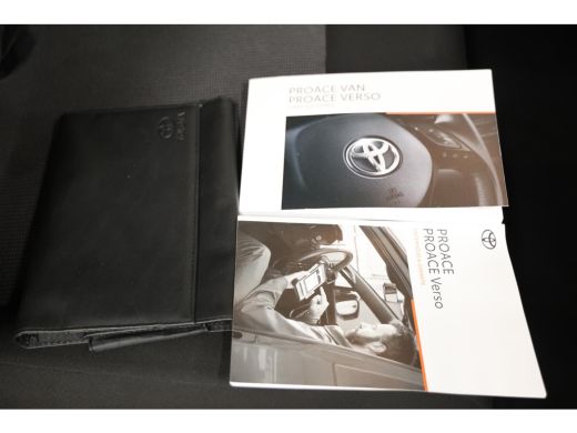 Toyota ProAce 2.0 D-4D 145PK L2H1 LANG EURO 6 ActivLease financial lease