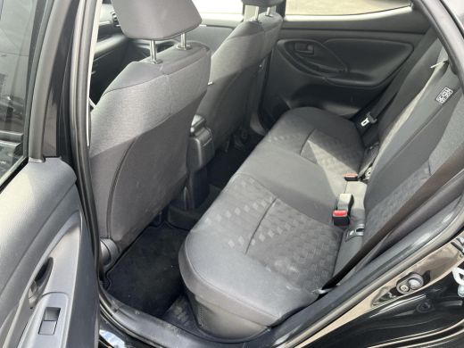 Toyota Yaris 1.5 Hybrid 115 Dynamic | Navigatie | Apple CarPlay/Android auto | Achteruitrijcamera | Comfort Pack ActivLease financial lease