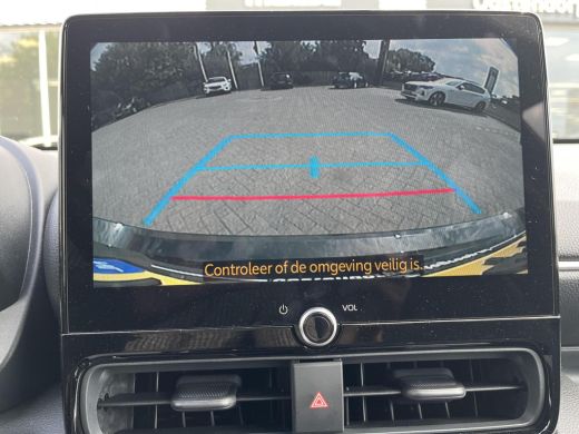 Toyota Yaris 1.5 Hybrid 115 Dynamic | Navigatie | Apple CarPlay/Android auto | Achteruitrijcamera | Comfort Pack ActivLease financial lease