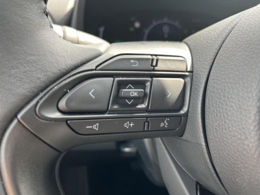 Toyota Yaris 1.5 Hybrid 115 Dynamic | Navigatie | Apple CarPlay/Android auto | Achteruitrijcamera | Comfort Pack ActivLease financial lease