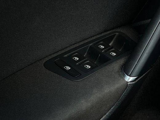 Volkswagen e-Golf E-DITION 136 pk | Airco (automatisch) | Buitenspiegels elektrisch verstel- en verwarmbaar | Cruis... ActivLease financial lease