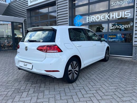 Volkswagen e-Golf E-DITION 136 pk | Airco (automatisch) | Buitenspiegels elektrisch verstel- en verwarmbaar | Cruis... ActivLease financial lease