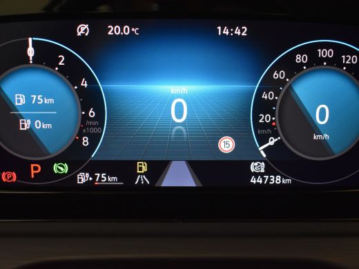 Volkswagen Golf 1.4 eHybrid Style 204pk Trekhaak | Camera achter | Park assist  | Head up display | Matrix koplam... ActivLease financial lease
