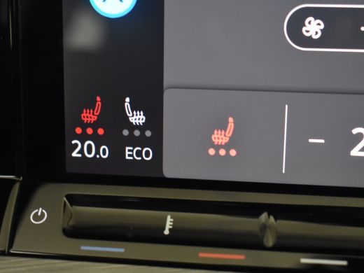 Volkswagen Golf 1.4 eHybrid Style 204pk Trekhaak | Camera achter | Park assist  | Head up display | Matrix koplam... ActivLease financial lease