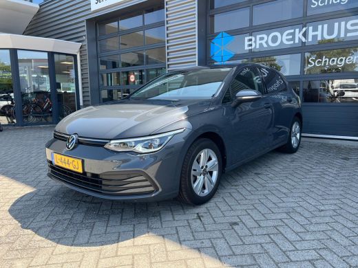 Volkswagen Golf 1.5 TSI 130 pk Life Business | Apple Carplay/Android Auto|telefoonintegratie premium | Buitenspie... ActivLease financial lease