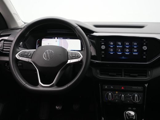Volkswagen T-Cross 1.0 TSI 95pk Life Navigatie Camera Keyless Virtual Cockpit ActivLease financial lease